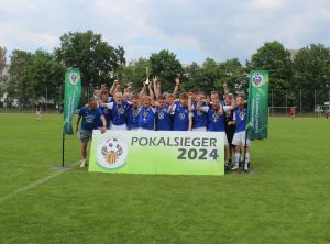 Köhler-Hattrick inklusive – SpG Hellerau/Reichenberg/Rähnitz holt den Pokal bei den A-Junioren